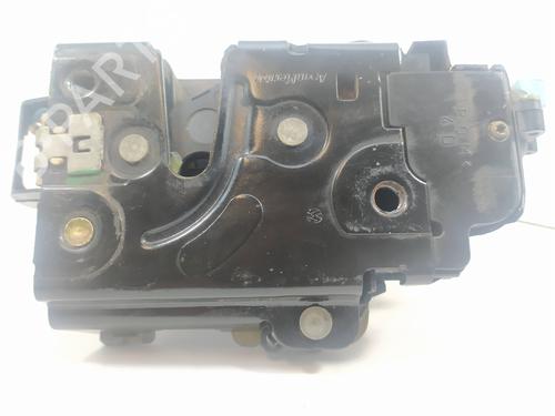 Rear right lock VW TOUAREG (7LA, 7L6, 7L7) 2.5 R5 TDI | BP8668236C99 
