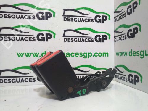 Used Rear right seatbelt FORD MONDEO III Turnier (BWY) 2.0 16V TDDi / TDCi (115 hp) 7147043
