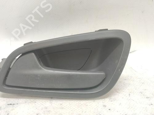 Venstre fortil invendig håndtag Venstre fortil invendig håndtag FORD TRANSIT COURIER B460 Box Body/MPV 1.5 TDCi (75 hp) 36994513 36994513