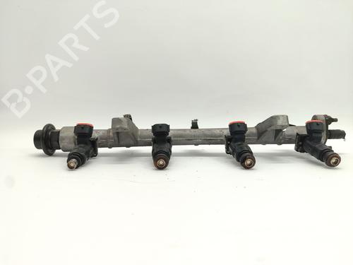 Injection rail HYUNDAI ELANTRA III Saloon (XD) 1.6 | BP28794567M98