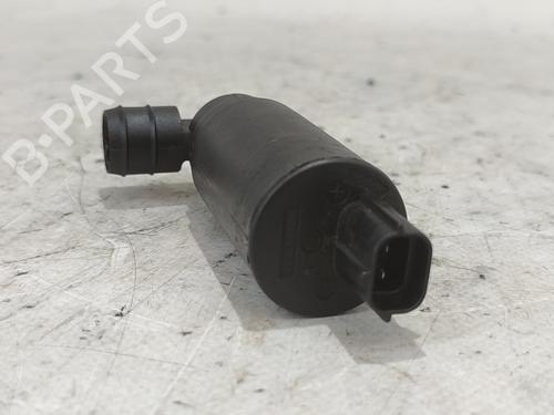 Used Washer pump TOYOTA AVENSIS (_T22_) [1997-2003]  17078025