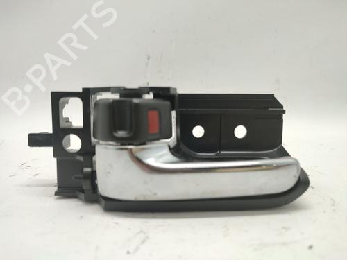 Used Front left interior door handle Front left interior door handle TOYOTA AVENSIS (_T25_) 2.0 D-4D (CDT250_, CDT250R) (116 hp) 33989505 33989505