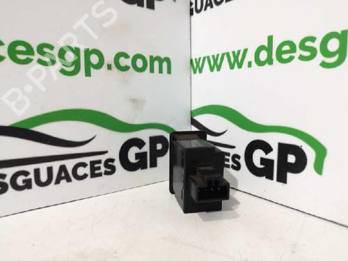 Headlight switch NISSAN TERRANO II (R20) 2.7 TDi 4WD | BP7144820I24 