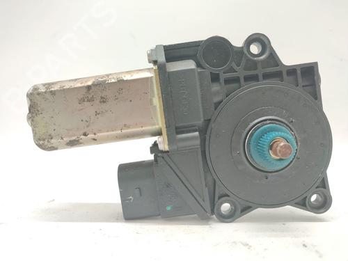 Used Right rear window motor Right rear window motor BMW 1 (E87) 118 d (122 hp) 34162618 34162618