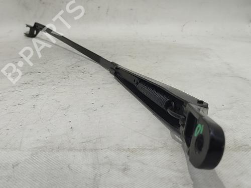 Used Front windshield wiper arm PEUGEOT 5008 (0U_, 0E_) 1.6 HDi (112 hp) 17044714