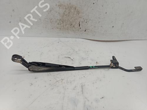 Rear windshield wiper arm HYUNDAI SANTA FÉ I (SM) 2.0 CRDi 4x4 | BP25745768C144 
