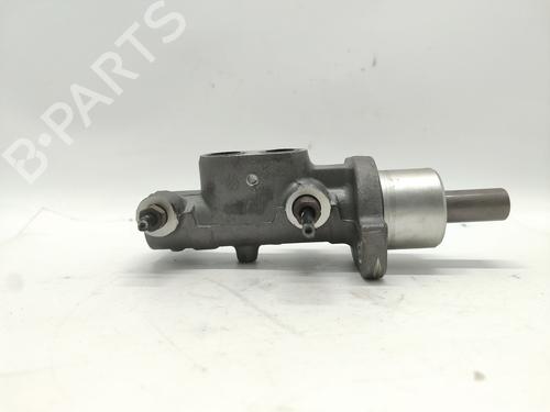Used Brake master cylinder Brake master cylinder PEUGEOT 206 Hatchback (2A/C) 1.4 HDi eco 70 (68 hp) 31718927 31718927