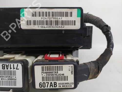 Fuse box CHRYSLER VOYAGER / GRAND VOYAGER III (GS_, NS_)  | BP8808859E1 