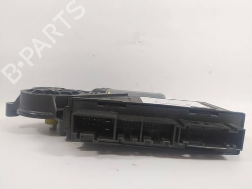 Right rear window motor VW TOUAREG (7LA, 7L6, 7L7) 2.5 R5 TDI | BP8668229E22 