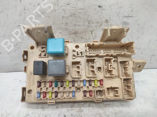 Used Fuse box TOYOTA AVENSIS (_T25_) [2003-2008]  18882389