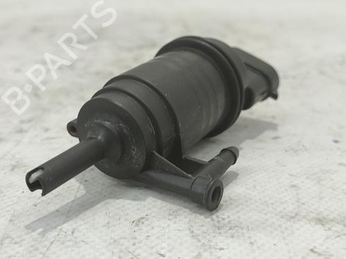 Used Washer pump RENAULT MEGANE I Classic (LA0/1_) 1.9 D (LA0A, LA0U, LA0R) (64 hp) 16978626
