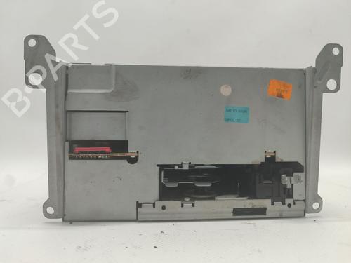 Autoradio SEAT IBIZA II (6K1) 1.4 16V (75 hp) 31929188