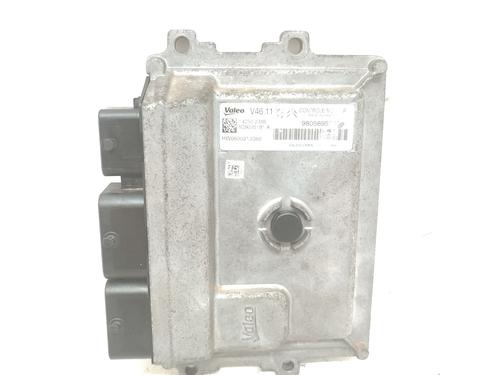 Engine control unit (ECU) CITROËN C3 II (SC_) 1.2 VTi 82 9805895780