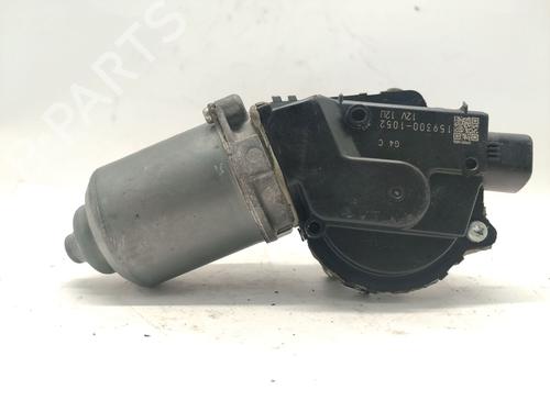 Used Front wiper motor MITSUBISHI OUTLANDER II (CW_W) 2.0 DI-D (CW8W) (140 hp) 31980133