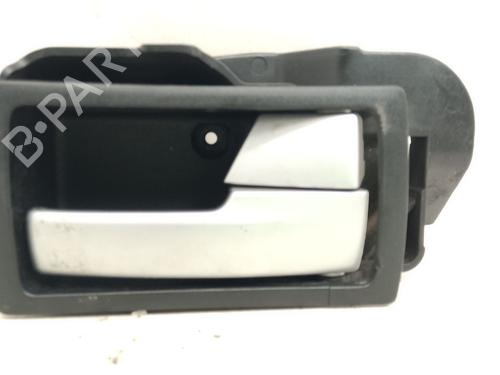 Used Rear right interior door handle FORD MONDEO III Saloon (B4Y) 2.0 16V TDDi / TDCi (115 hp) 27560129