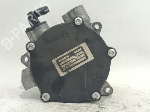 Used Vacuum pump Vacuum pump 38048170 38048170