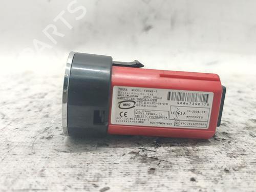 Switch TOYOTA AURIS (_E15_) 2.0 D-4D (ADE150_, ADE150R) | BP38760049I30 - Image 4