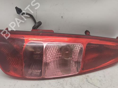 Venstre baglygte PEUGEOT 807 (EB_) 2.0 HDi (107 hp) 26167519