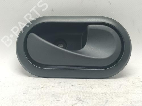 Højre fortil invendig håndtag DACIA LOGAN (LS_) 1.2 16V (LS1N, LS02, BS02) (75 hp) 30685861