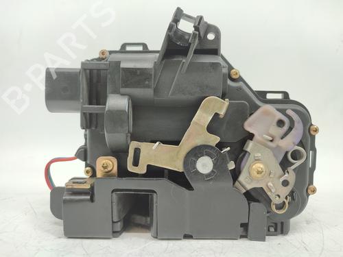 Used Front right lock SKODA OCTAVIA I (1U2) 1.9 TDI (90 hp) 15736664