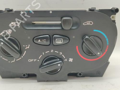 Used Climate control PEUGEOT 206 Hatchback (2A/C) 1.4 i (75 hp) 25745863