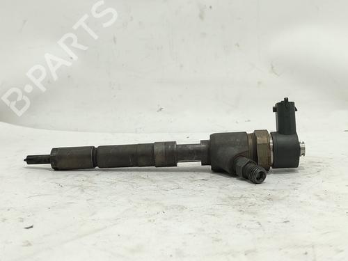 Used Injector OPEL CORSA D (S07) 1.3 CDTI (L08, L68) (75 hp) 28704394