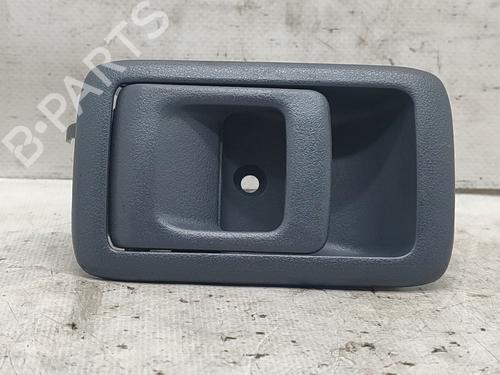 Used Rear left interior door handle TOYOTA LAND CRUISER 90 (_J9_) 3.0 TD (KZJ90_, KZJ95_, KZJ90R, KZJ95R, KZJ90W, KZJ95W) (125 hp) 23389787