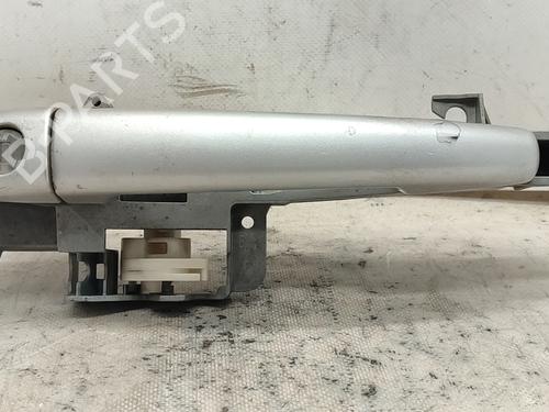 Used Front left exterior door handle PEUGEOT 407 (6D_) 2.0 HDi 135 (6DRHRH, 6DRHRE, 6DRHRG, 6DRHRJ) (136 hp) 22899289