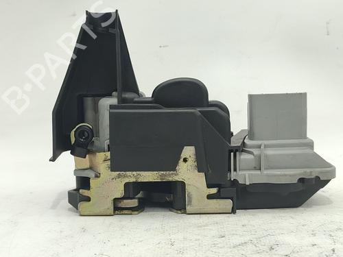 Højre fortil lås PEUGEOT 307 Break (3E) 2.0 HDI 110 | BP29979624C97