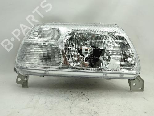 Used Right headlight SUZUKI GRAND VITARA I (FT, HT) 2.0 4x4 (TA52, TL52, SQ420) (128 hp) 30461025