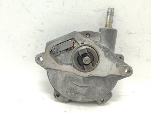 Used Vacuum pump MERCEDES-BENZ C-CLASS Coupe (CL203) C 180 Kompressor (203.746) (143 hp) 30822947