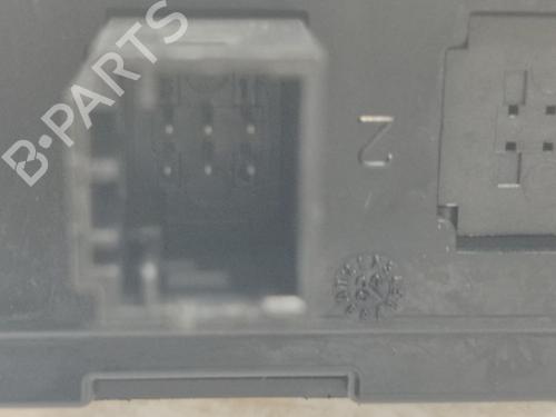 Moteur de lève-vitre avant gauche CITROËN C5 I (DC_) 2.0 16V (DCRFNC, DCRFNF) | BP18841961E21 