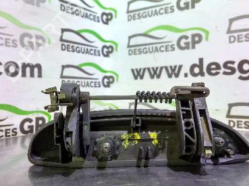 Front left exterior door handle RENAULT MEGANE I Classic (LA0/1_) 1.9 D (LA0A, LA0U, LA0R) | BP7139779C128 