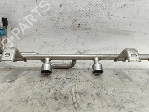 Used Injection rail OPEL ASTRA G Hatchback (T98) [1998-2009]  18025413