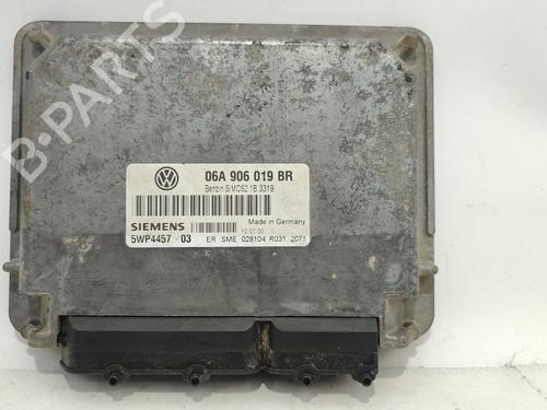 Used Engine control unit (ECU) Engine control unit (ECU) SEAT TOLEDO II (1M2) 1.6 (100 hp) 40487357 40487357