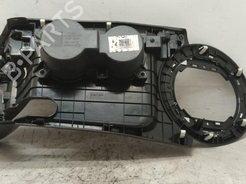 Armrest / Center console KIA SPORTAGE III (SL) 1.7 CRDi | BP17725148I20 