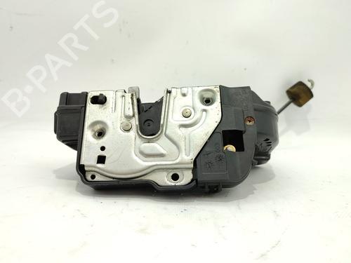 Rear left lock MERCEDES-BENZ E-CLASS (W211) E 220 CDI (211.006) | BP29220569C100 