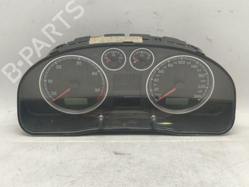 Kombinert Instrument VW PASSAT B5.5 (3B3) [2000-2005]  16476149