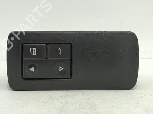 Used Right front window switch OPEL VECTRA C GTS (Z02) 1.9 CDTI (F68) (150 hp) 31630467