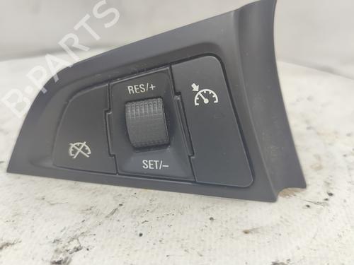 Used Steering wheel controls OPEL INSIGNIA A Sports Tourer (G09) [2008-2017]  19308022