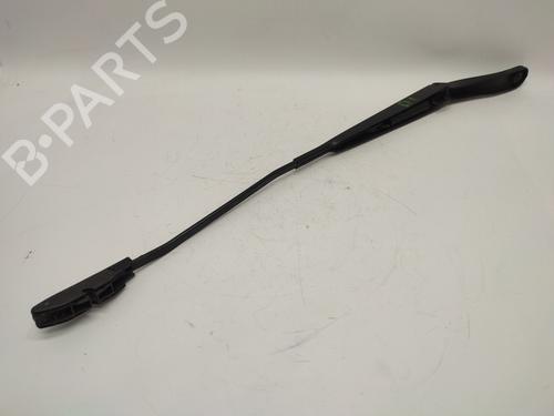 Front windshield wiper arm RENAULT MEGANE III Hatchback (BZ0/1_, B3_)  | BP16185762C143 