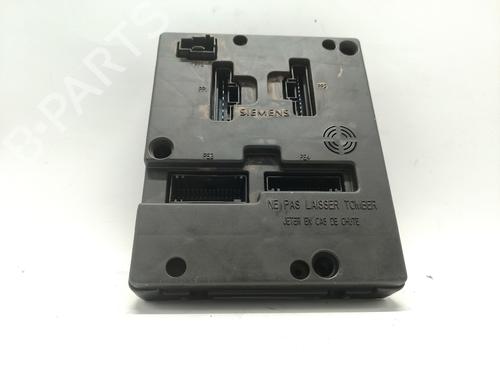 Zekeringkast RENAULT SCÉNIC I MPV (JA0/1_, FA0_) 1.9 dTi (JA0N) (98 hp) 31760628