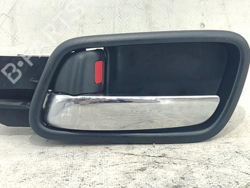 Maneta interior delantera izquierda Maneta interior delantera izquierda HONDA CR-V IV (RM_) 2.2 i-DTEC 4WD (RE6) (150 hp) 36407879 36407879