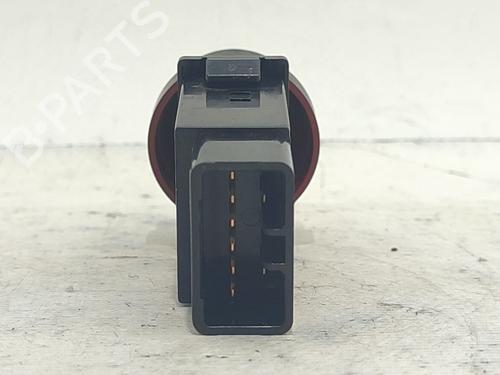 Warning switch KIA SORENTO I (JC) 2.5 CRDi 4WD | BP32372519I22 - Image 3