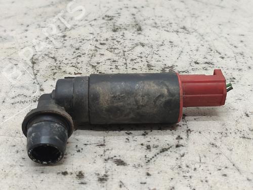 Washer pump LAND ROVER FREELANDER I (L314) 2.0 DI 4x4 | BP17837668E24 
