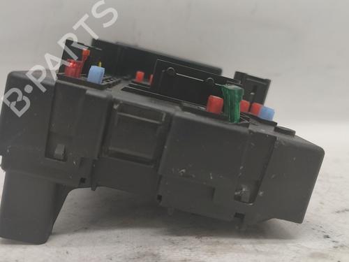 Fuse box PEUGEOT 807 (EB_) 2.0 HDi | BP26167438E1