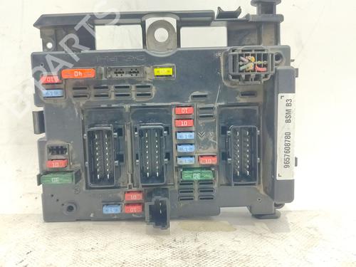 Used Fuse box Fuse box PEUGEOT 307 SW (3H) 1.6 HDI 110 (109 hp) 33240551 33240551