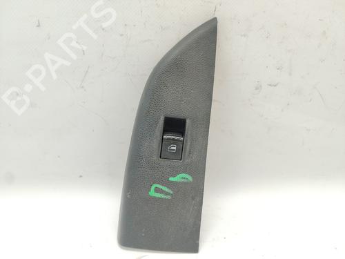 right-front-window-switch-skoda-fabia-i-6y2-1999-2000-2001-2002-2003-2004-2005-2006-2007-2008-31044478 main image