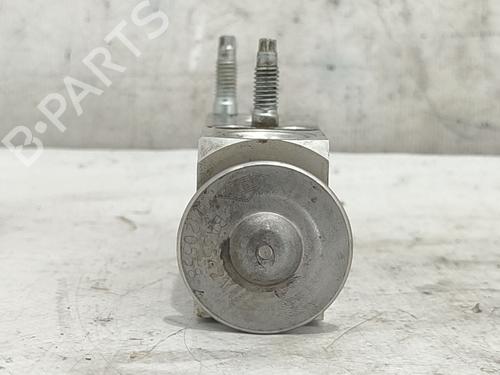 Used Electronic sensor FORD FIESTA VI (CB1, CCN) 1.6 TDCi (90 hp) 27999641