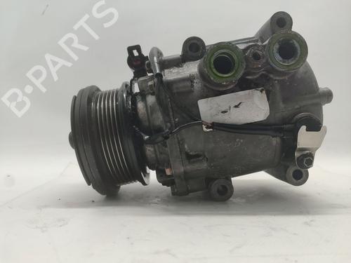 Compresseur AC FORD MONDEO III (B5Y) 1.8 16V (125 hp) 31862275